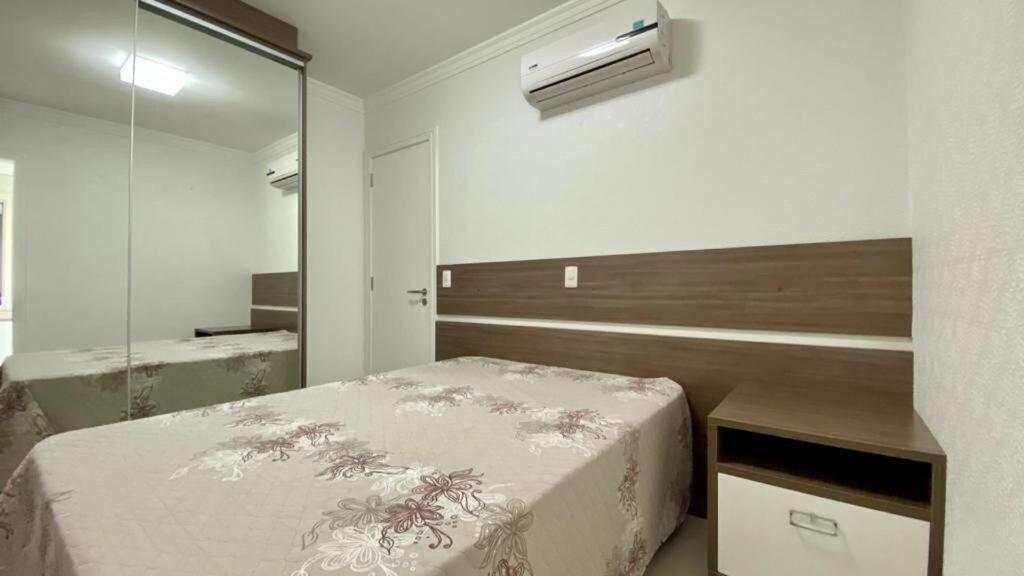 Solar Das Ilhas - Aconchegante Apartamento Na Linda Praia De 4 Ilhas Bombinhas Exterior photo